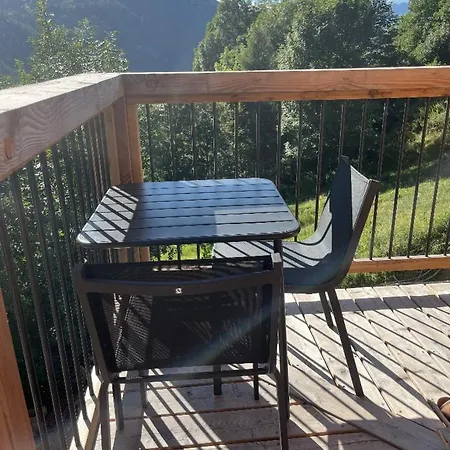 Folie Chalet
