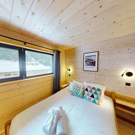 Folie Chalet *